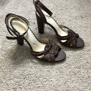 Coach Size 9B women’s Block Heel Leather Sandals